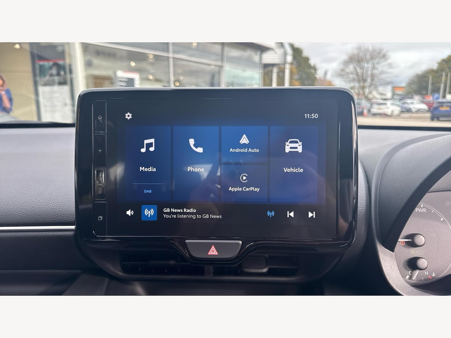 Used Toyota Yaris 2024 for sale - 76389414: Photo 9