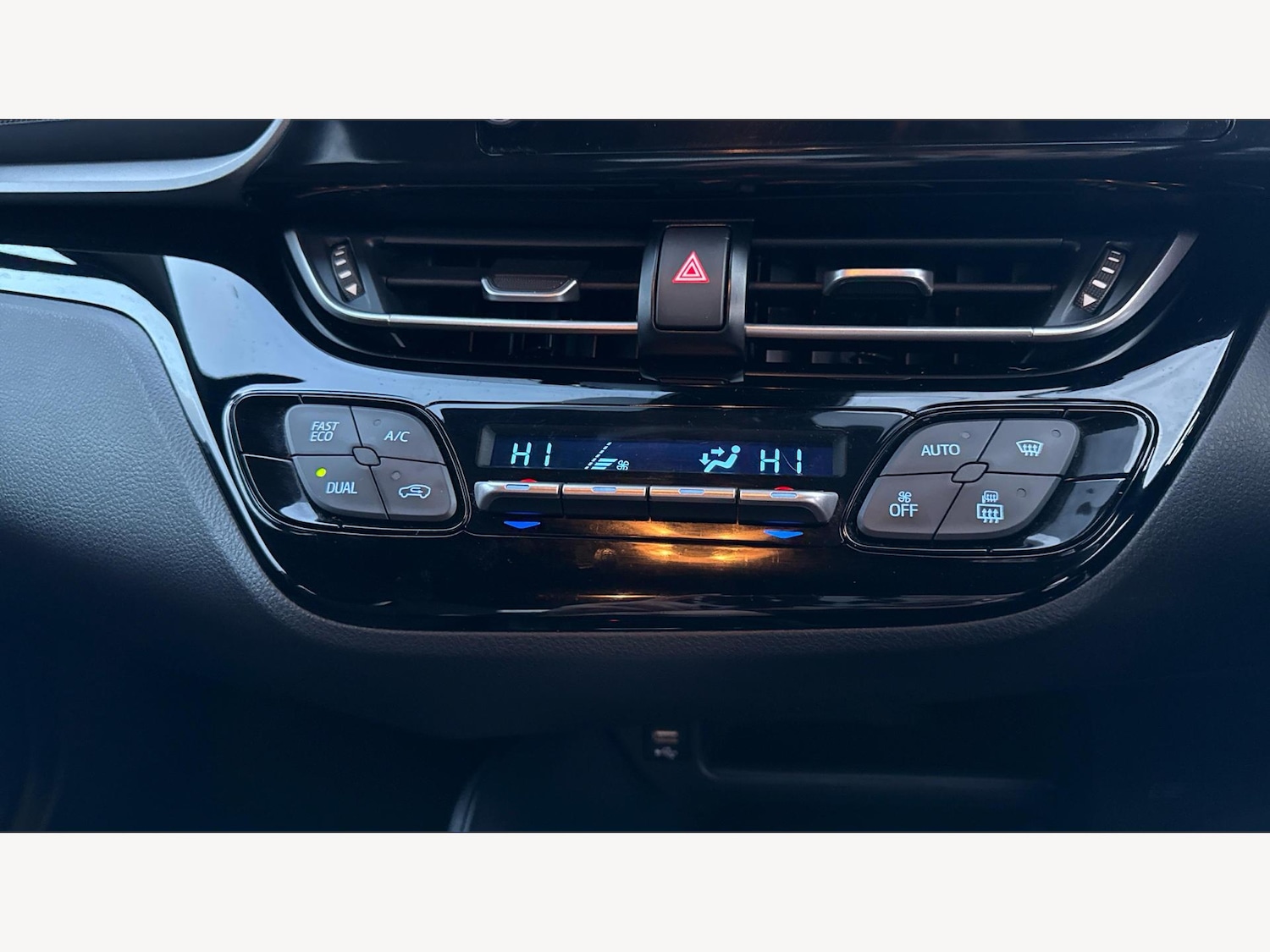 Used Toyota C-HR 2022 for sale - 77081927: Photo 22