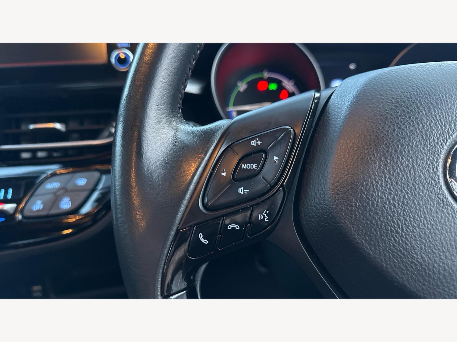 Used Toyota C-HR 2022 for sale - 77081927: Photo 24