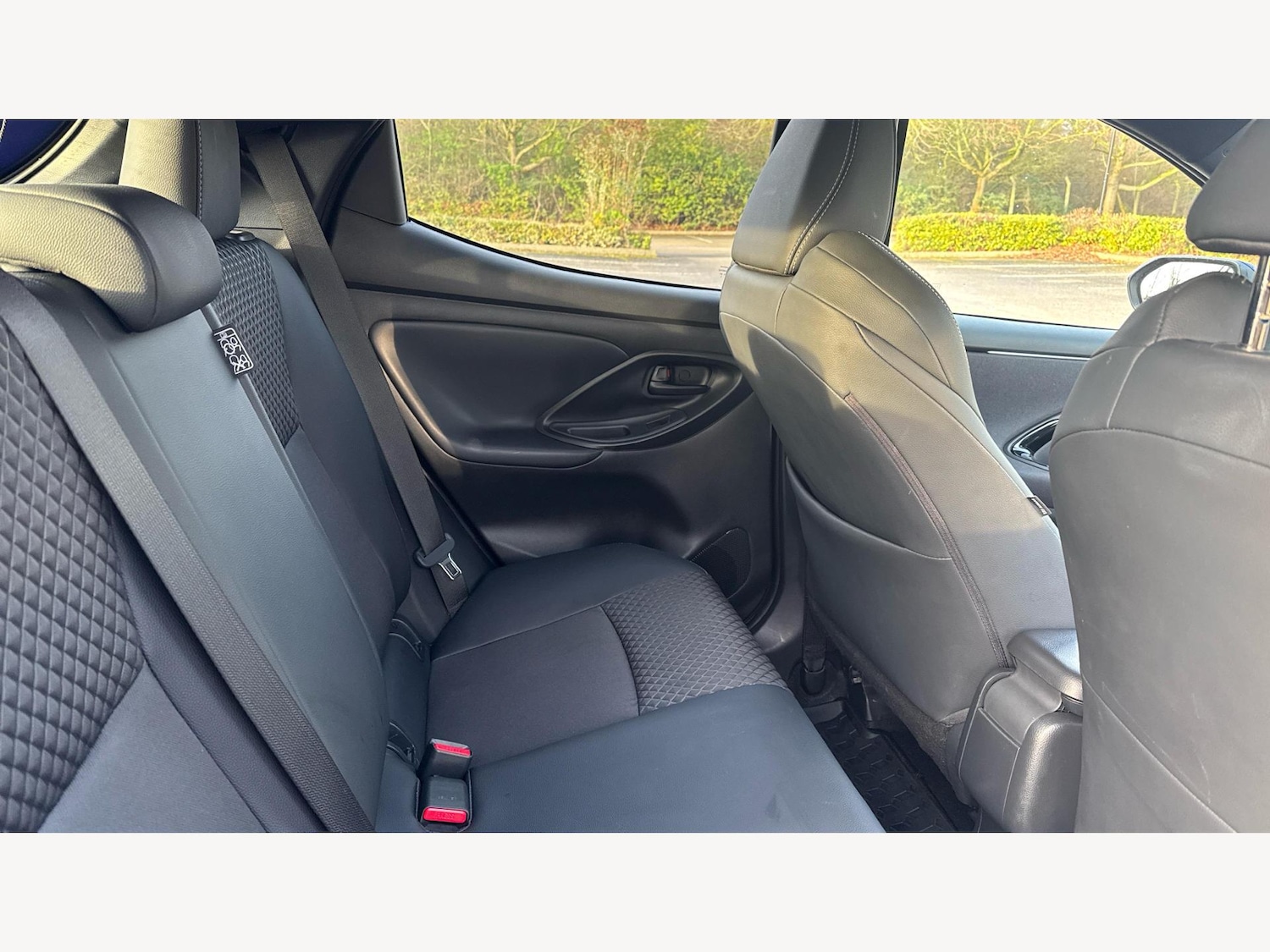 Used Toyota Yaris 2025 for sale - 77108943: Photo 14