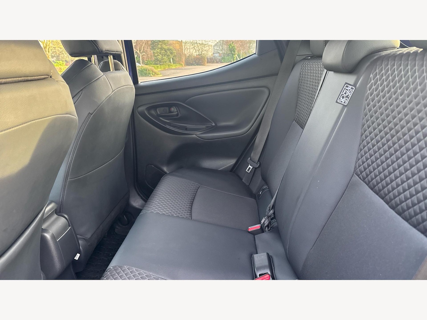 Used Toyota Yaris 2025 for sale - 77108943: Photo 15