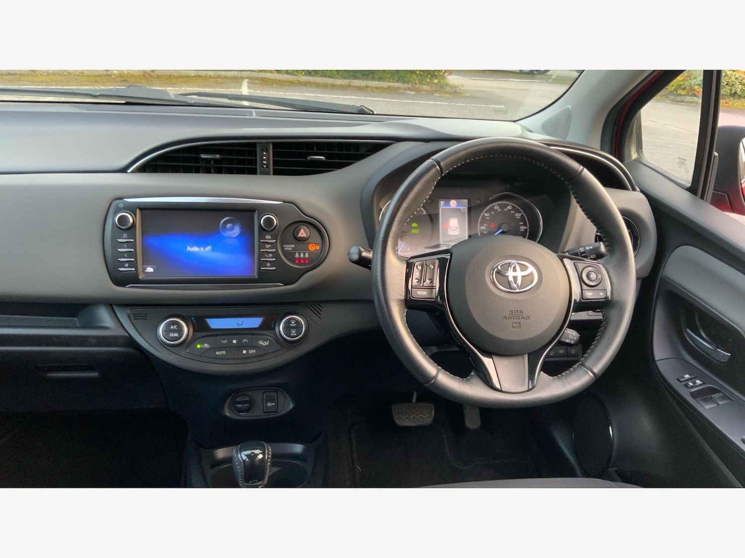 Used Toyota Yaris 2019 for sale - 76527985: Photo 10