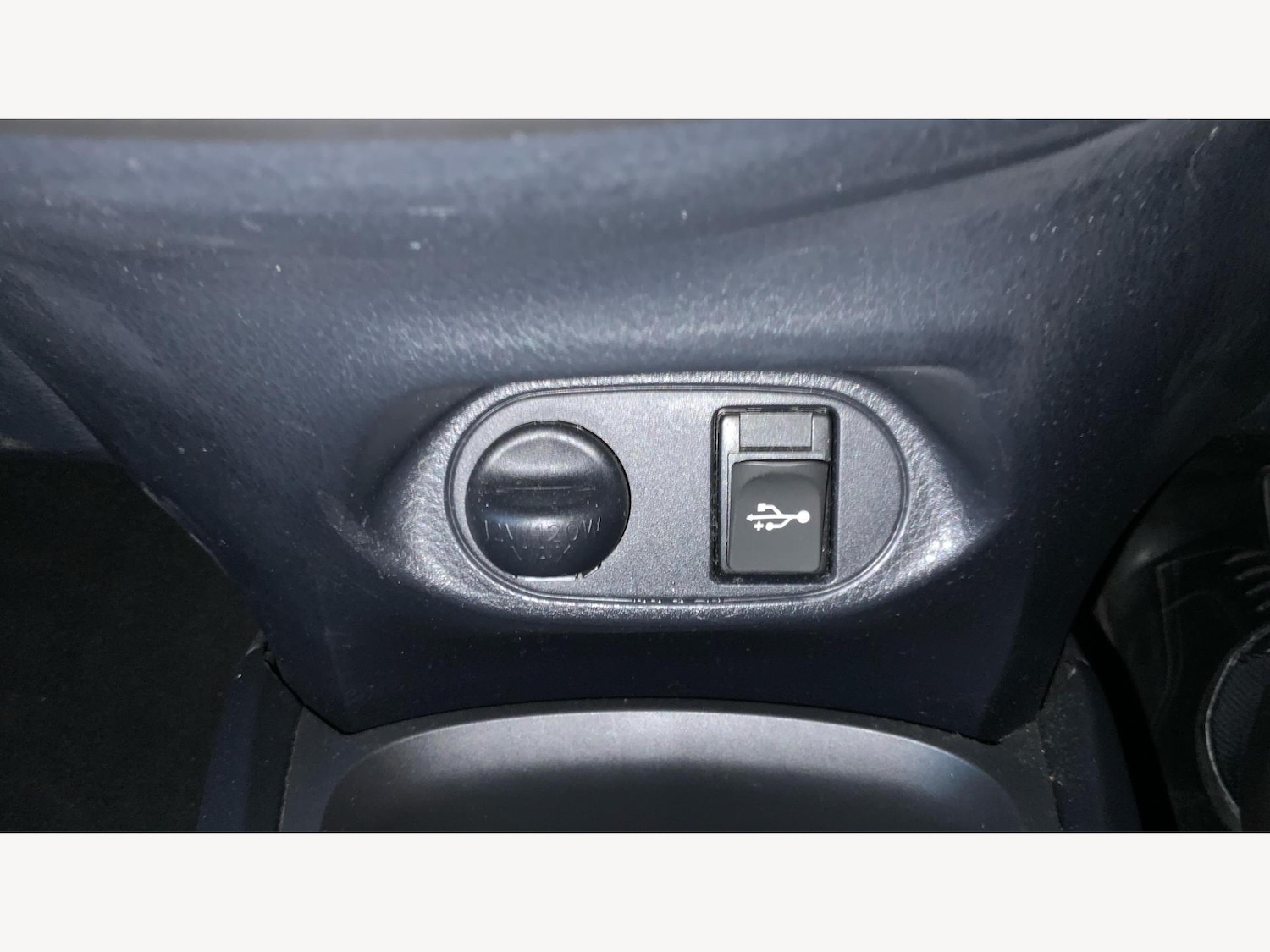 Used Toyota Yaris 2019 for sale - 76527985: Photo 22