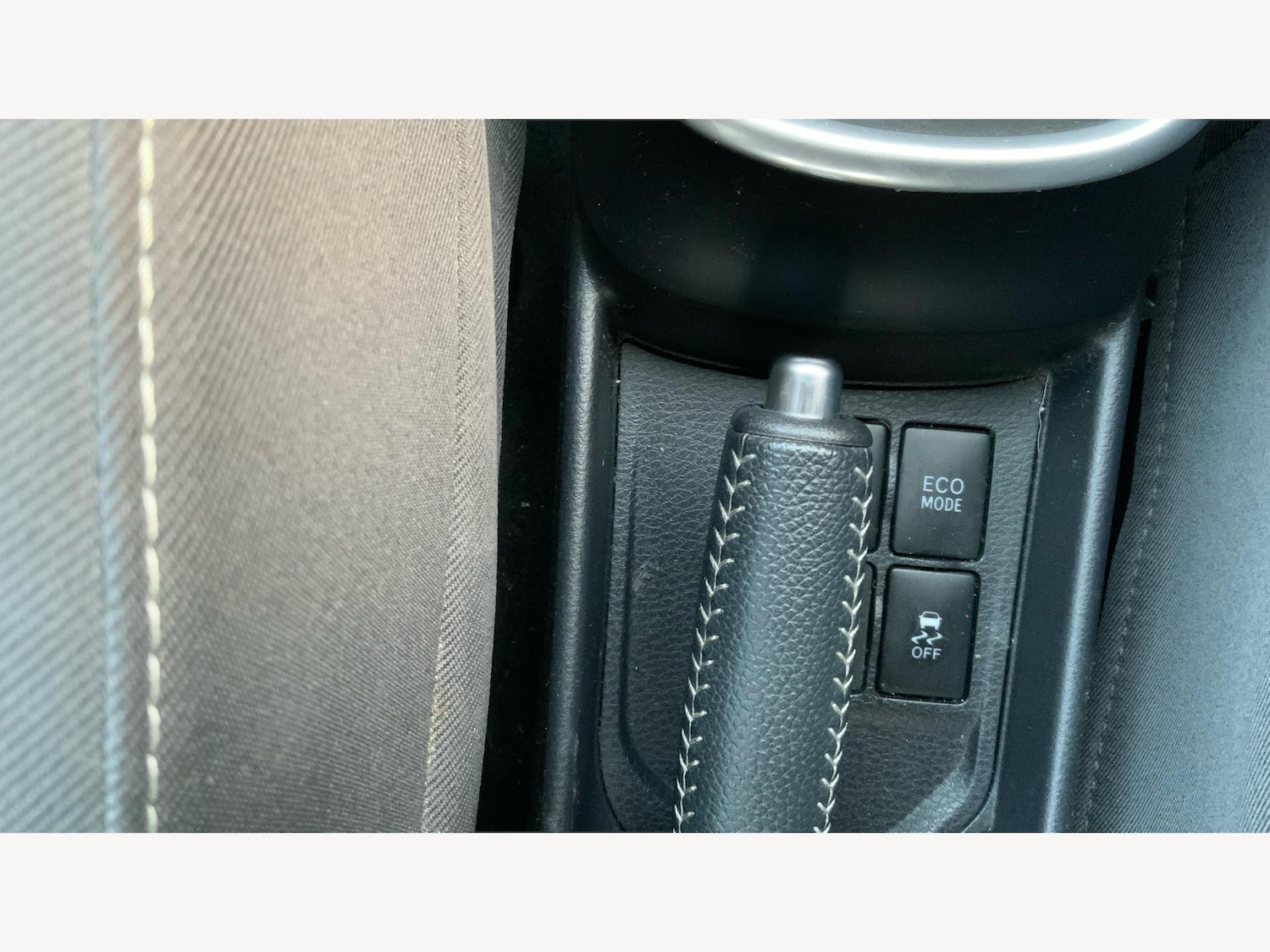Used Toyota Yaris 2019 for sale - 76527985: Photo 25