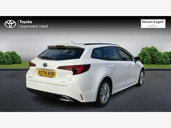 Used Toyota Corolla 2024 for sale - 76108444: Photo 2