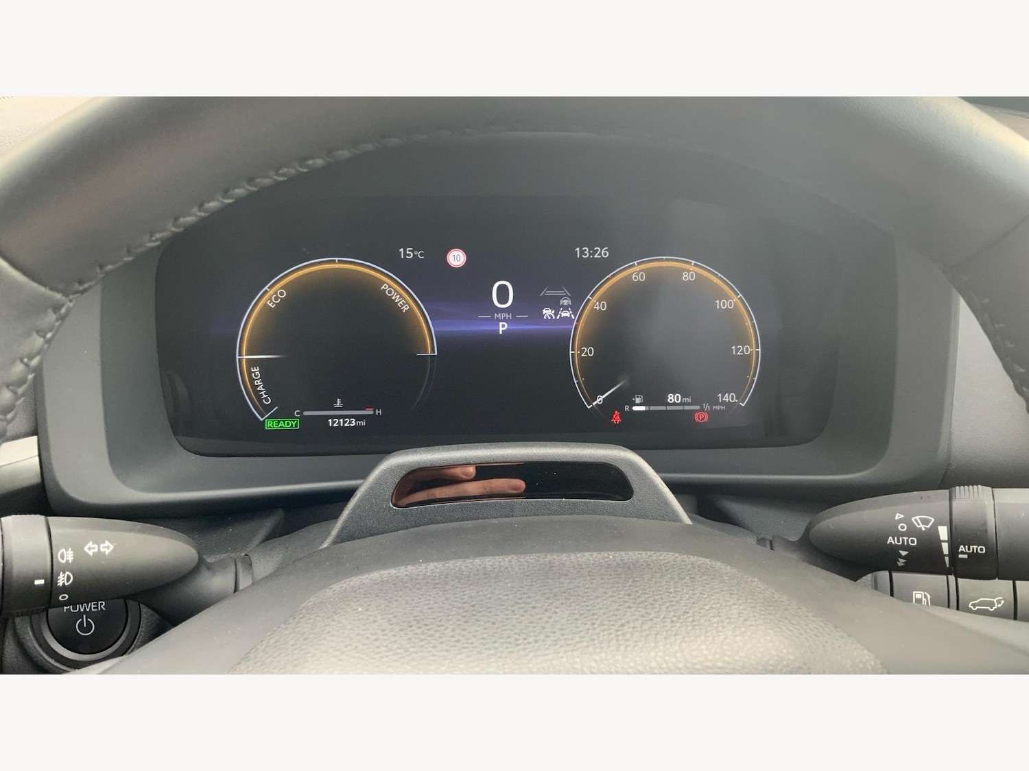 Used Toyota C-HR 2024 for sale - 76409248: Photo 11