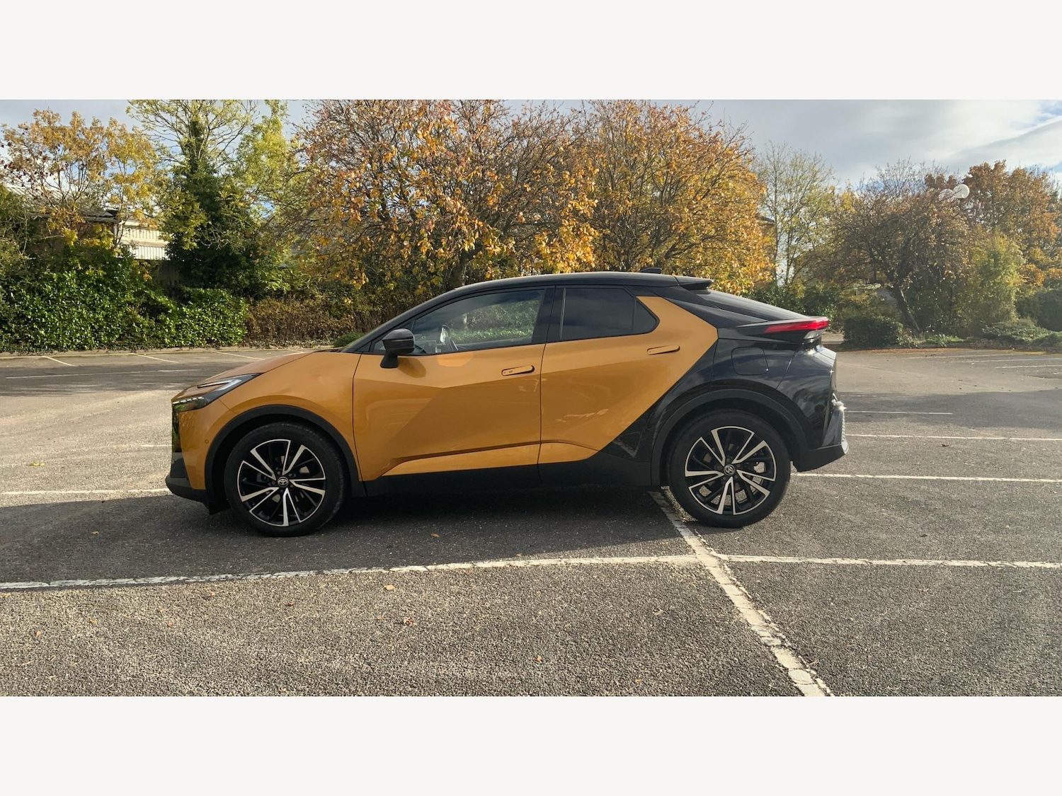 Used Toyota C-HR 2024 for sale - 76409248: Photo 19