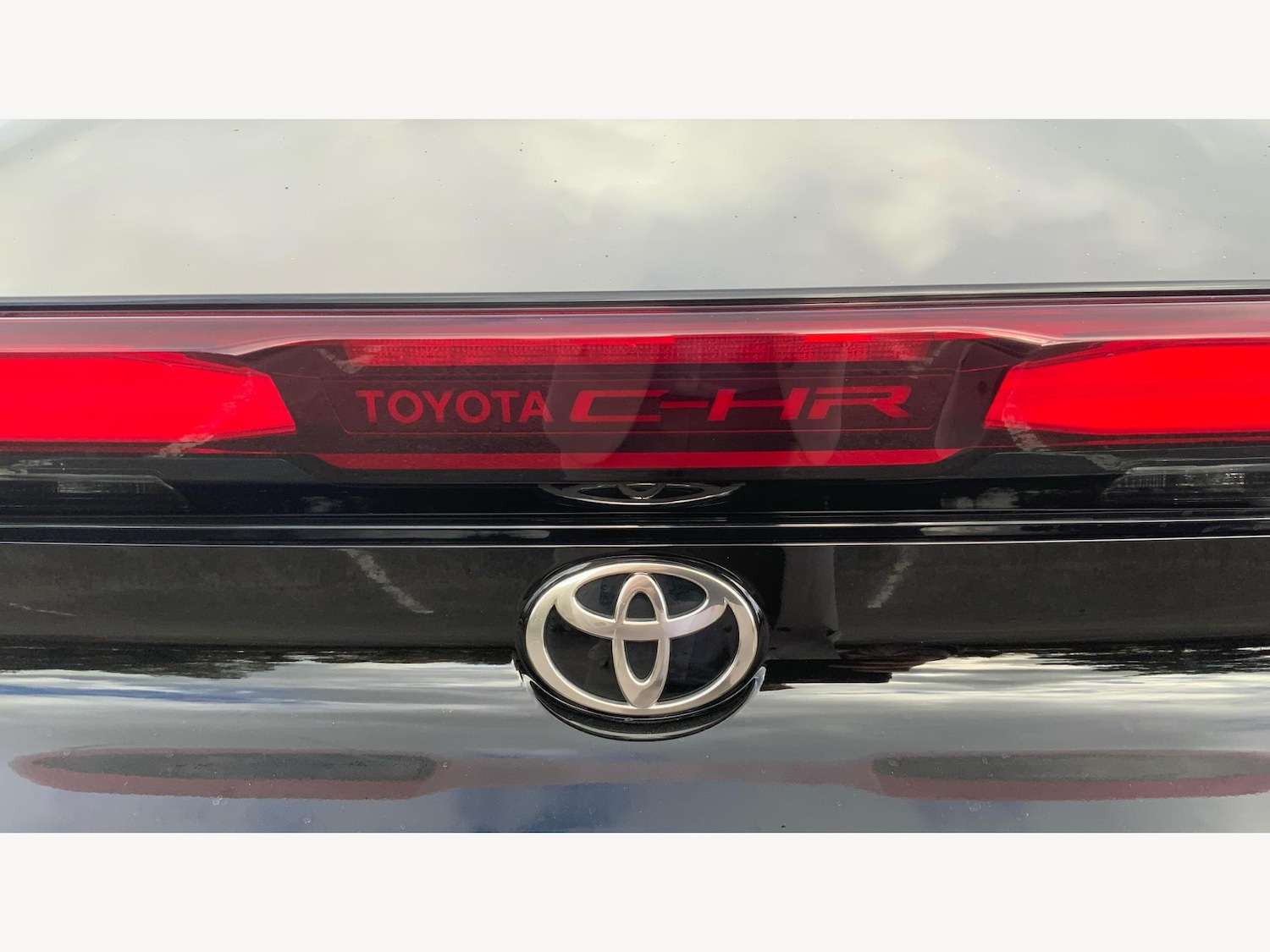 Used Toyota C-HR 2024 for sale - 76409248: Photo 28
