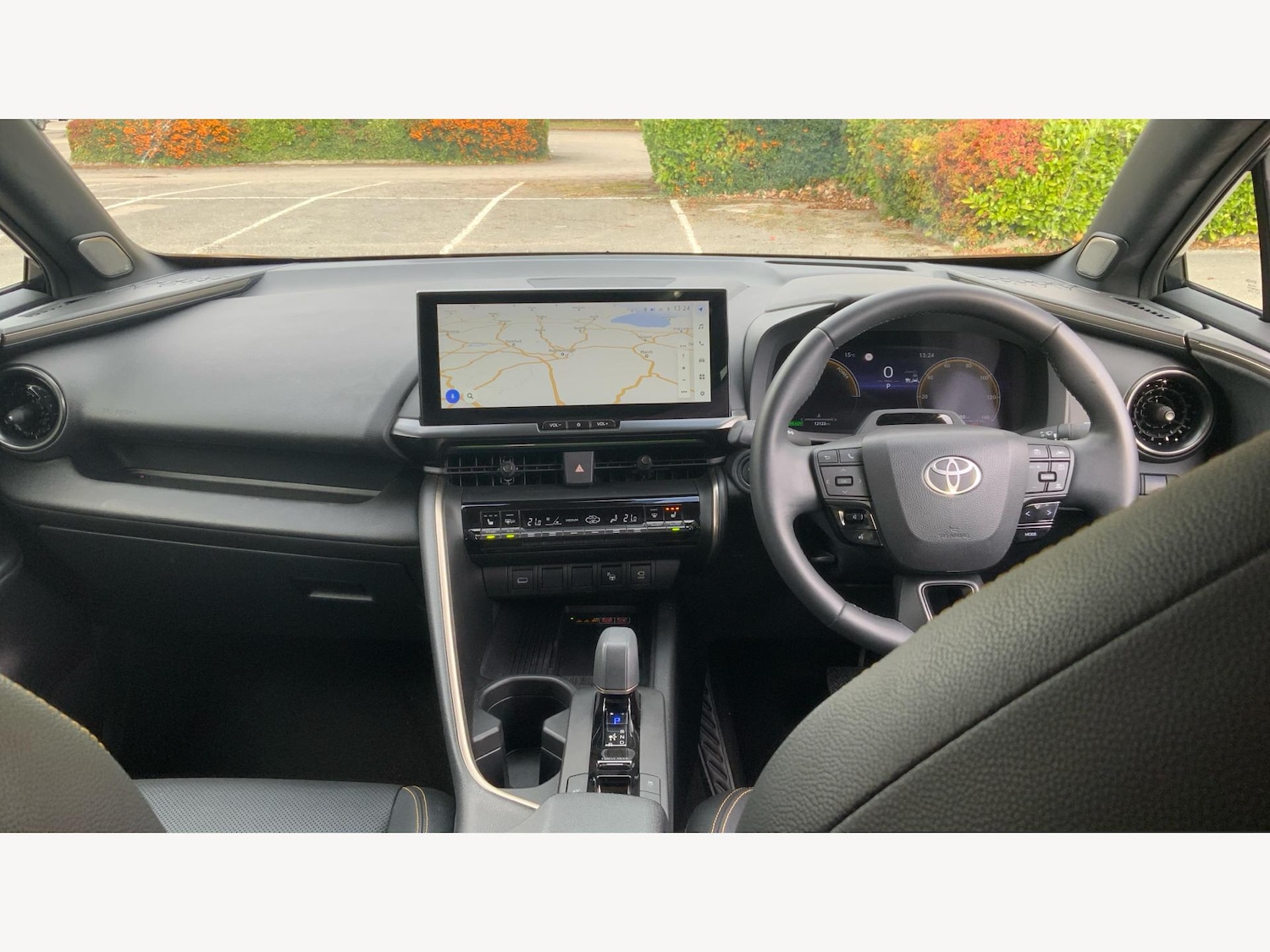 Used Toyota C-HR 2024 for sale - 76409248: Photo 7