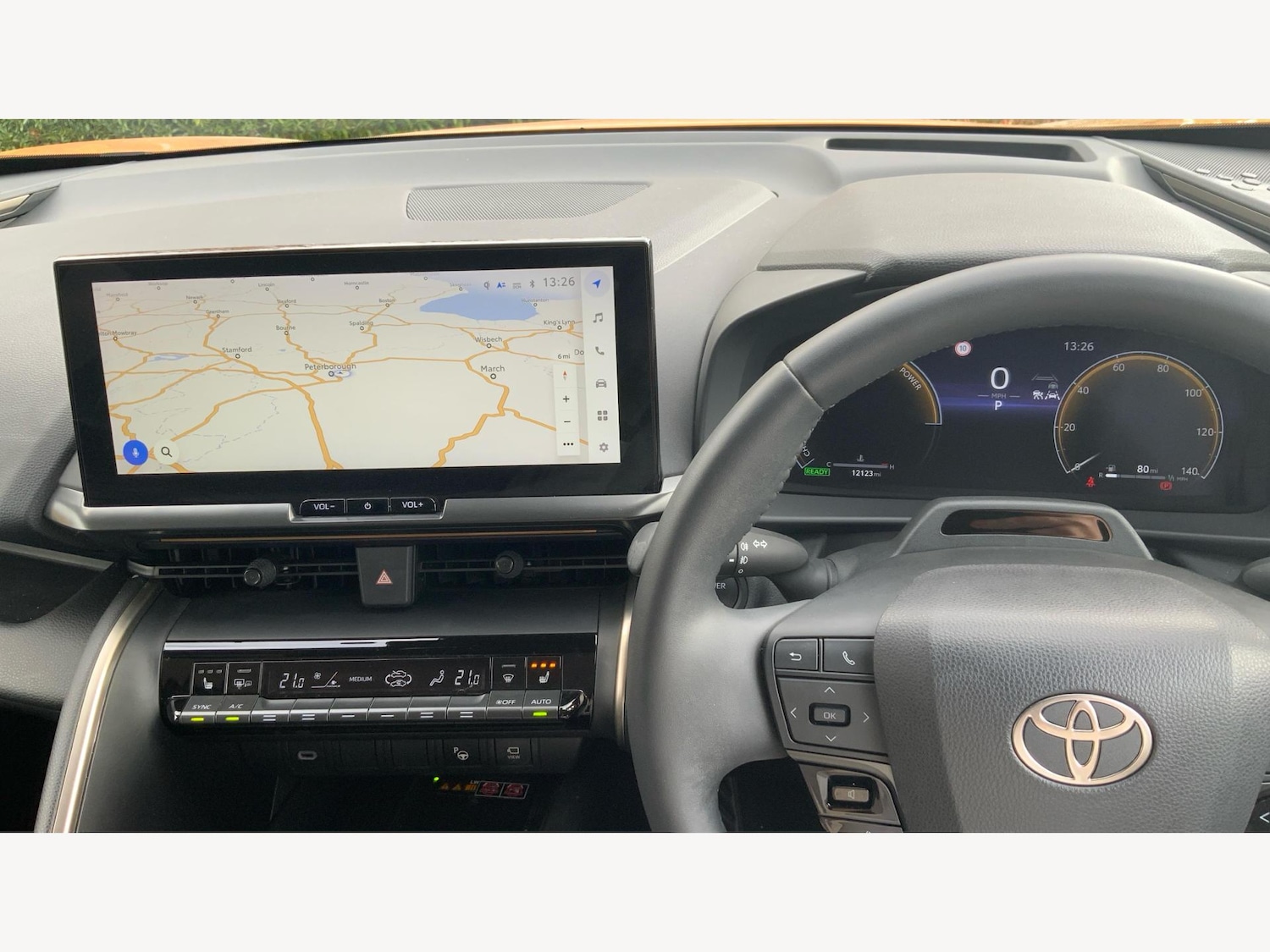 Used Toyota C-HR 2024 for sale - 76409248: Photo 8