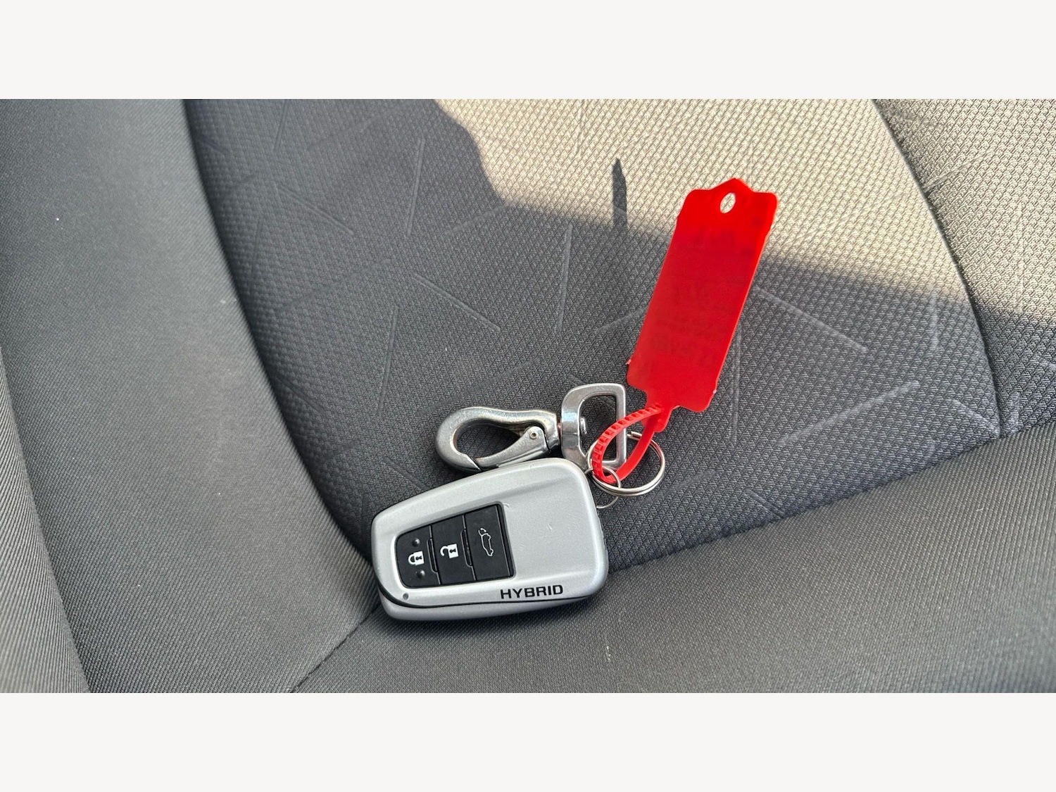 Used Toyota RAV4 2020 for sale - 78127779: Photo 30