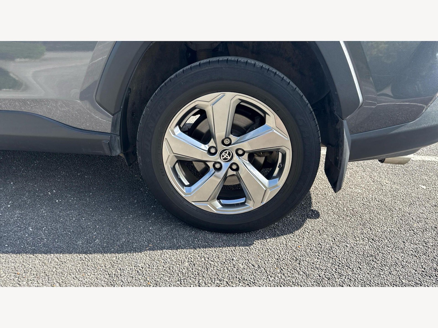 Used Toyota RAV4 2020 for sale - 78127779: Photo 32