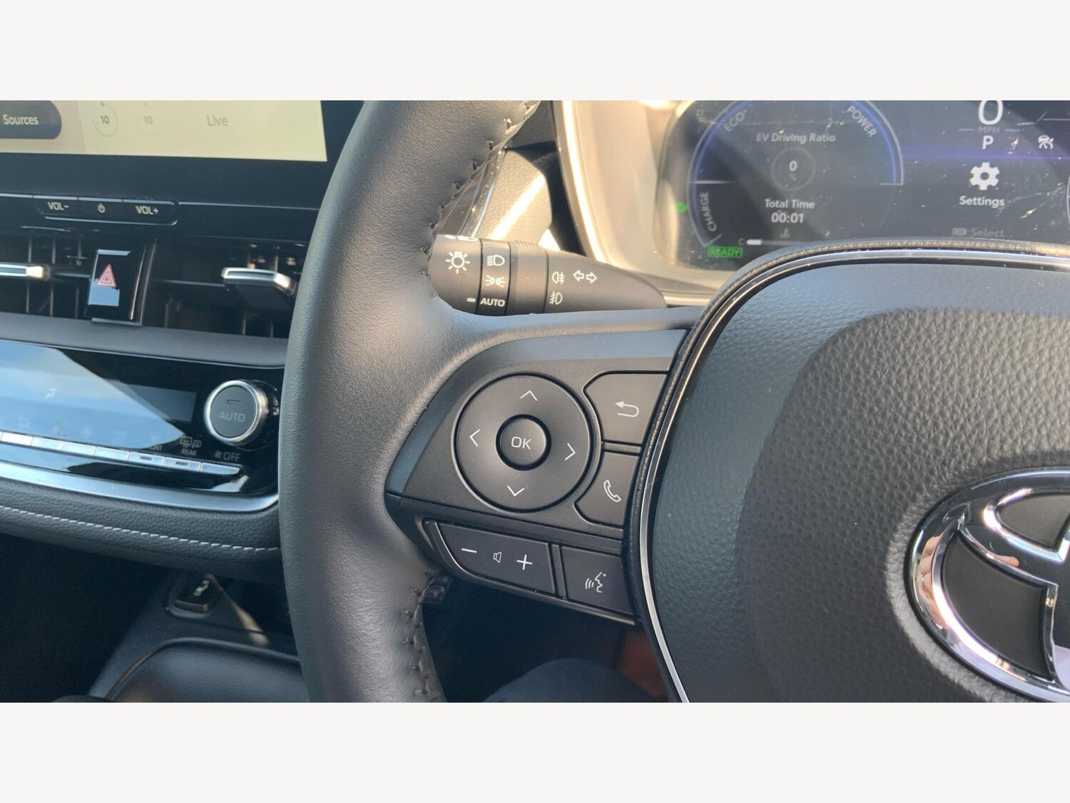 Used Toyota Corolla 2024 for sale - 76591959: Photo 32