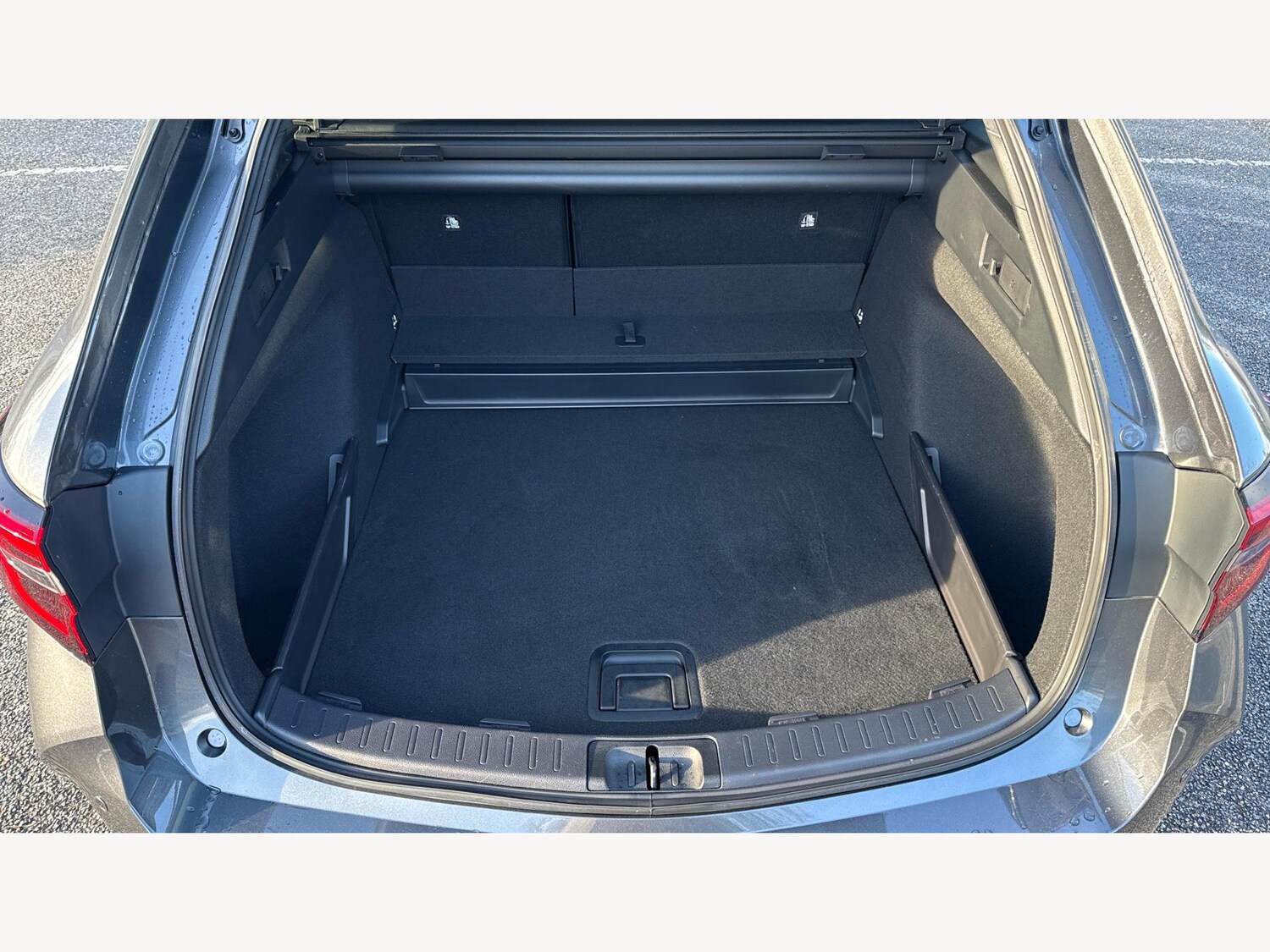 Used Toyota Corolla for sale - 77330916: Photo 16