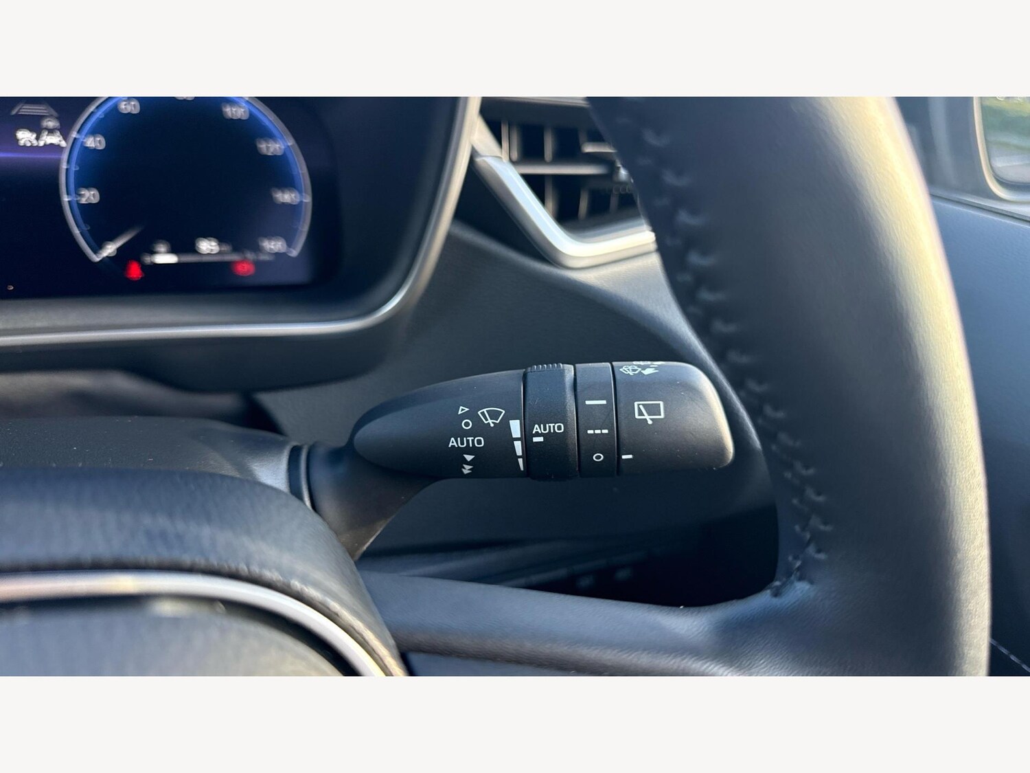 Used Toyota Corolla for sale - 77330916: Photo 29