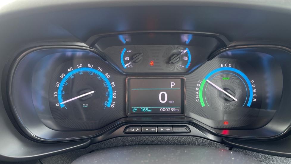 Used Toyota ProAce 2023 for sale - 76398226: Photo 11