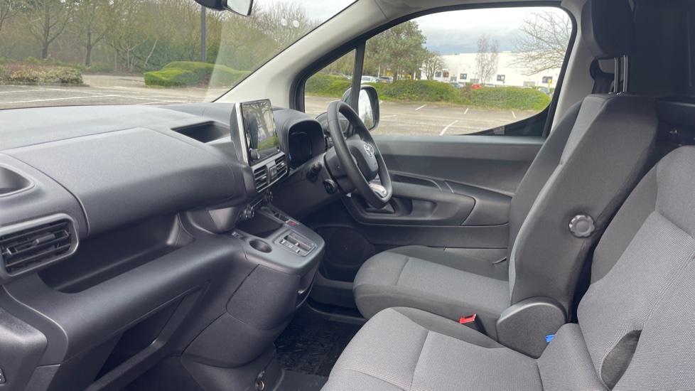 Used Toyota ProAce 2023 for sale - 76398226: Photo 12