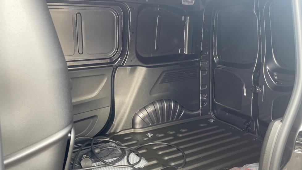 Used Toyota ProAce 2023 for sale - 76398226: Photo 15