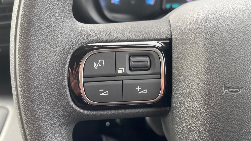 Used Toyota ProAce 2023 for sale - 76398226: Photo 29