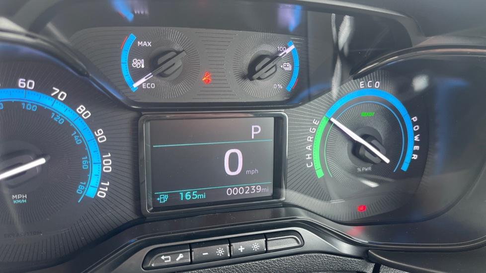 Used Toyota ProAce 2023 for sale - 76398226: Photo 31