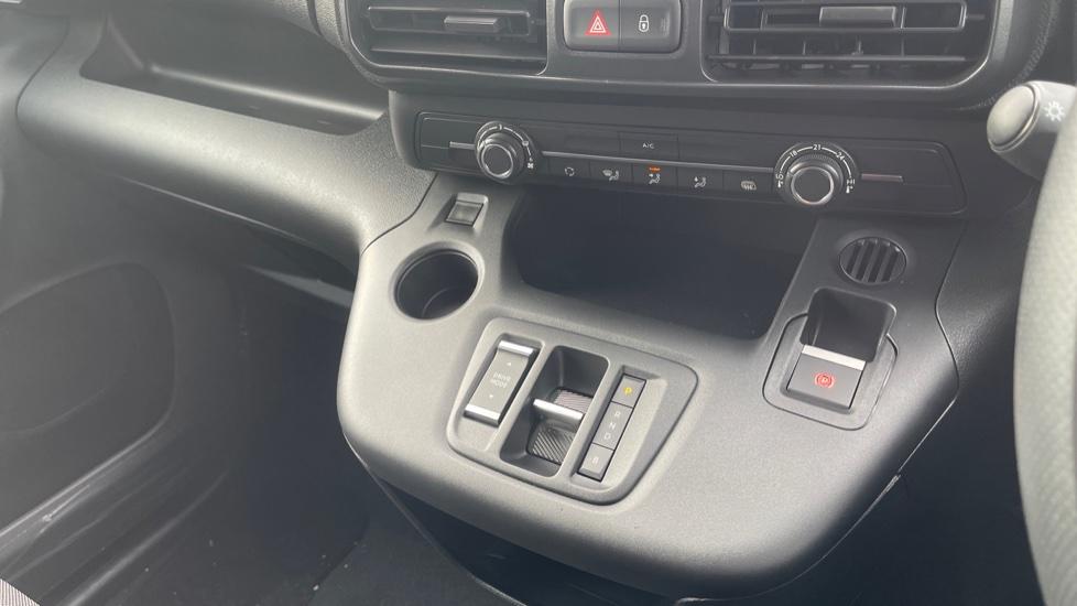 Used Toyota ProAce 2023 for sale - 76398226: Photo 33