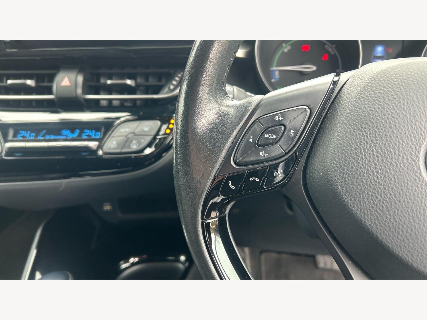 Used Toyota C-HR 2022 for sale - 78019716: Photo 31