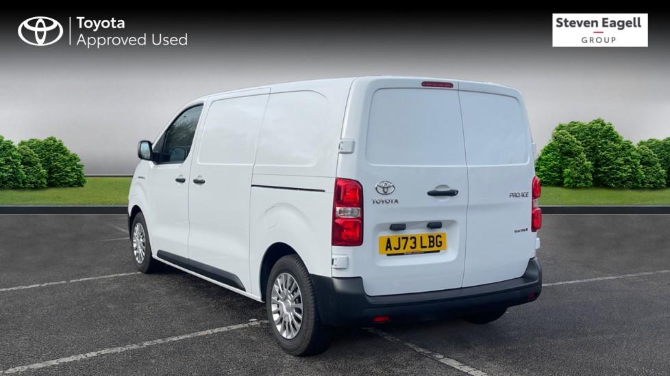 Used Toyota ProAce 2023 for sale - 77305225: Photo 4