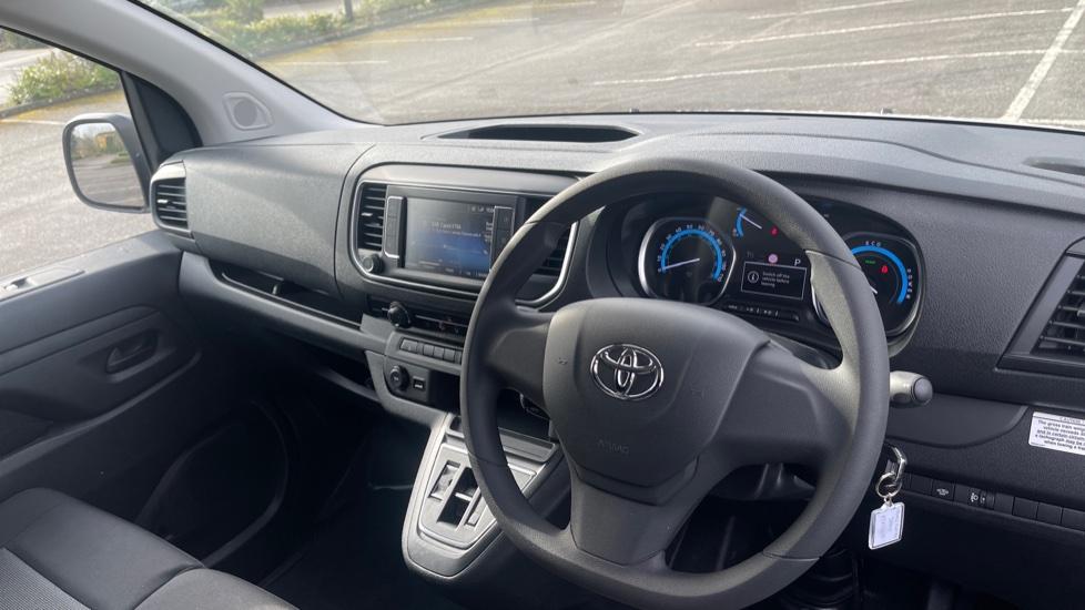 Used Toyota ProAce 2023 for sale - 77305225: Photo 7