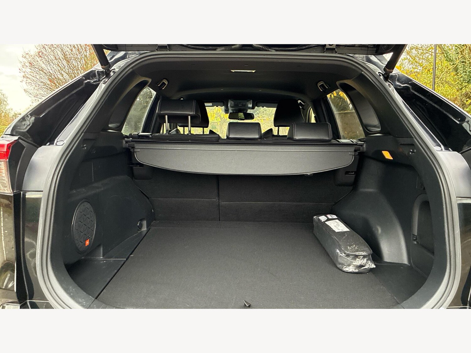 Used Toyota RAV4 2021 for sale - 76562388: Photo 16