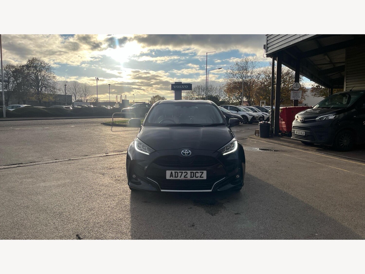 Used Toyota Yaris for sale - 76538965: Photo 17