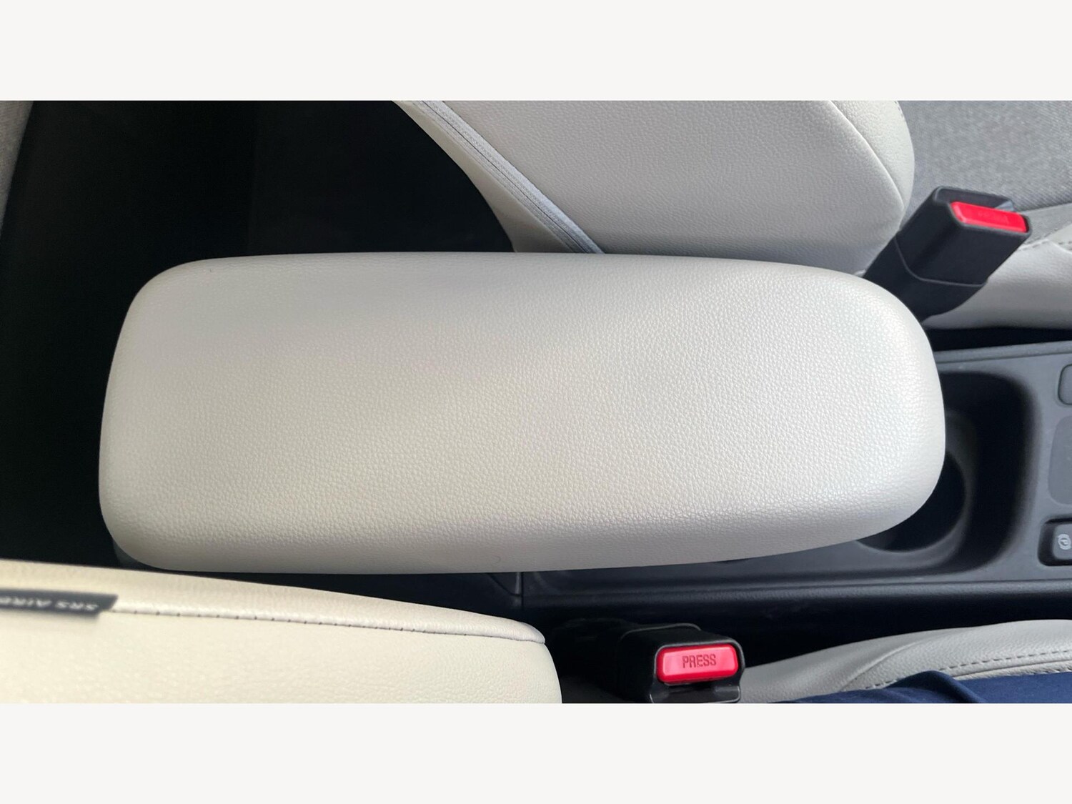 Used Toyota Yaris for sale - 76538965: Photo 26