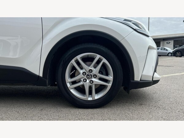 Used Toyota C-HR 2023 for sale - 75670853: Photo 20