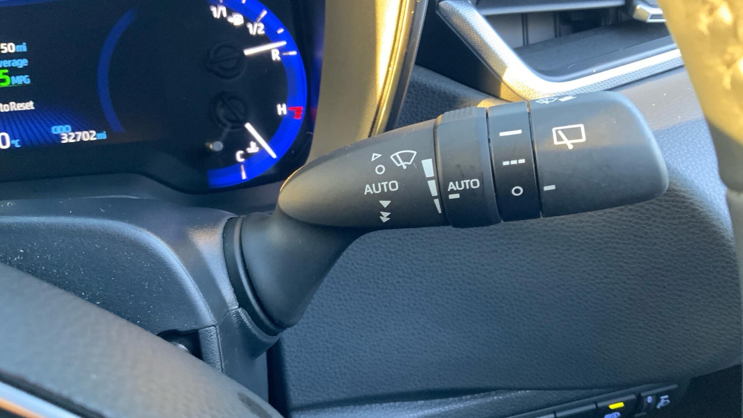 Used Toyota Corolla 2023 for sale - 77029393: Photo 33