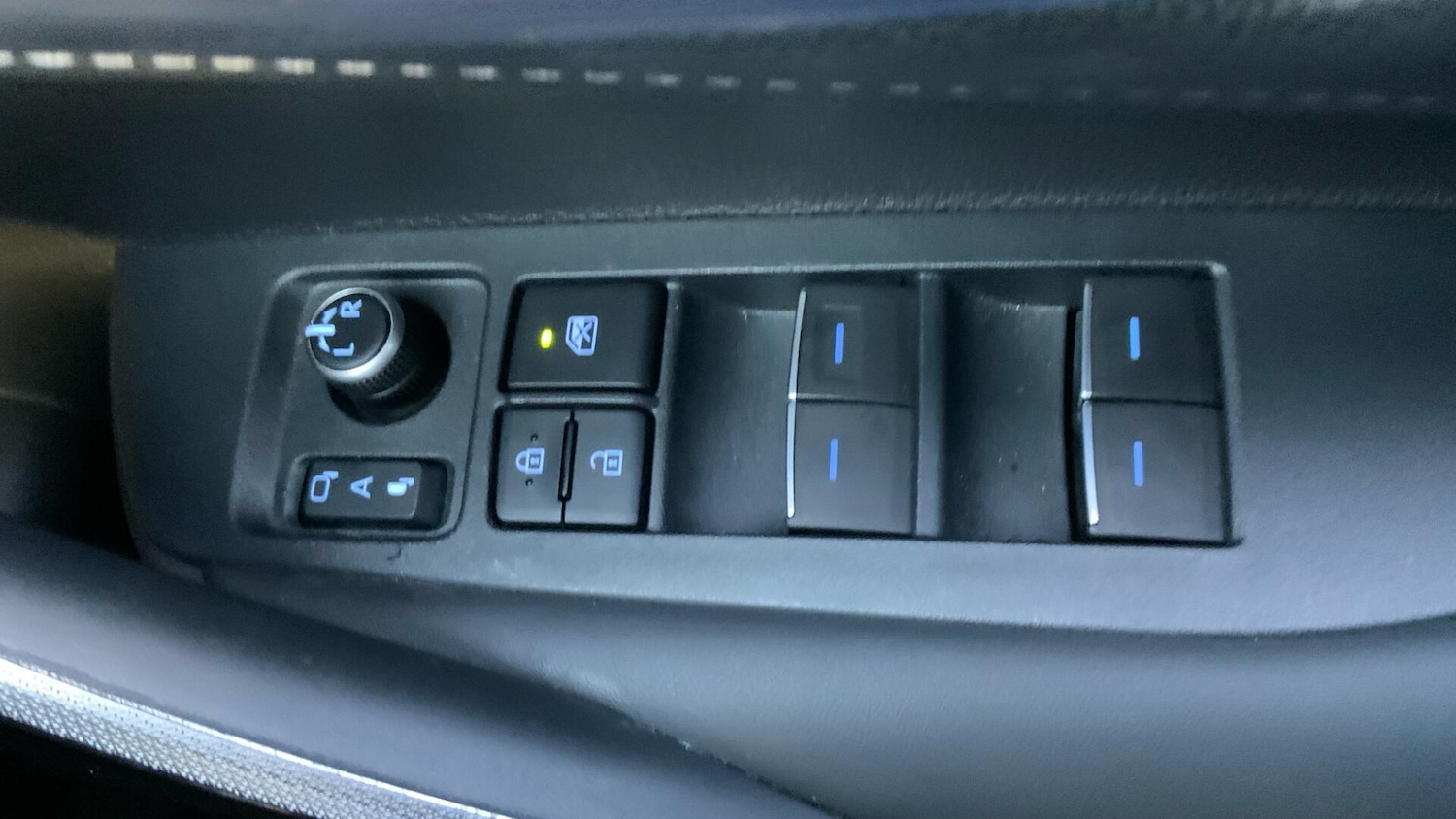 Used Toyota Corolla 2023 for sale - 77029393: Photo 35