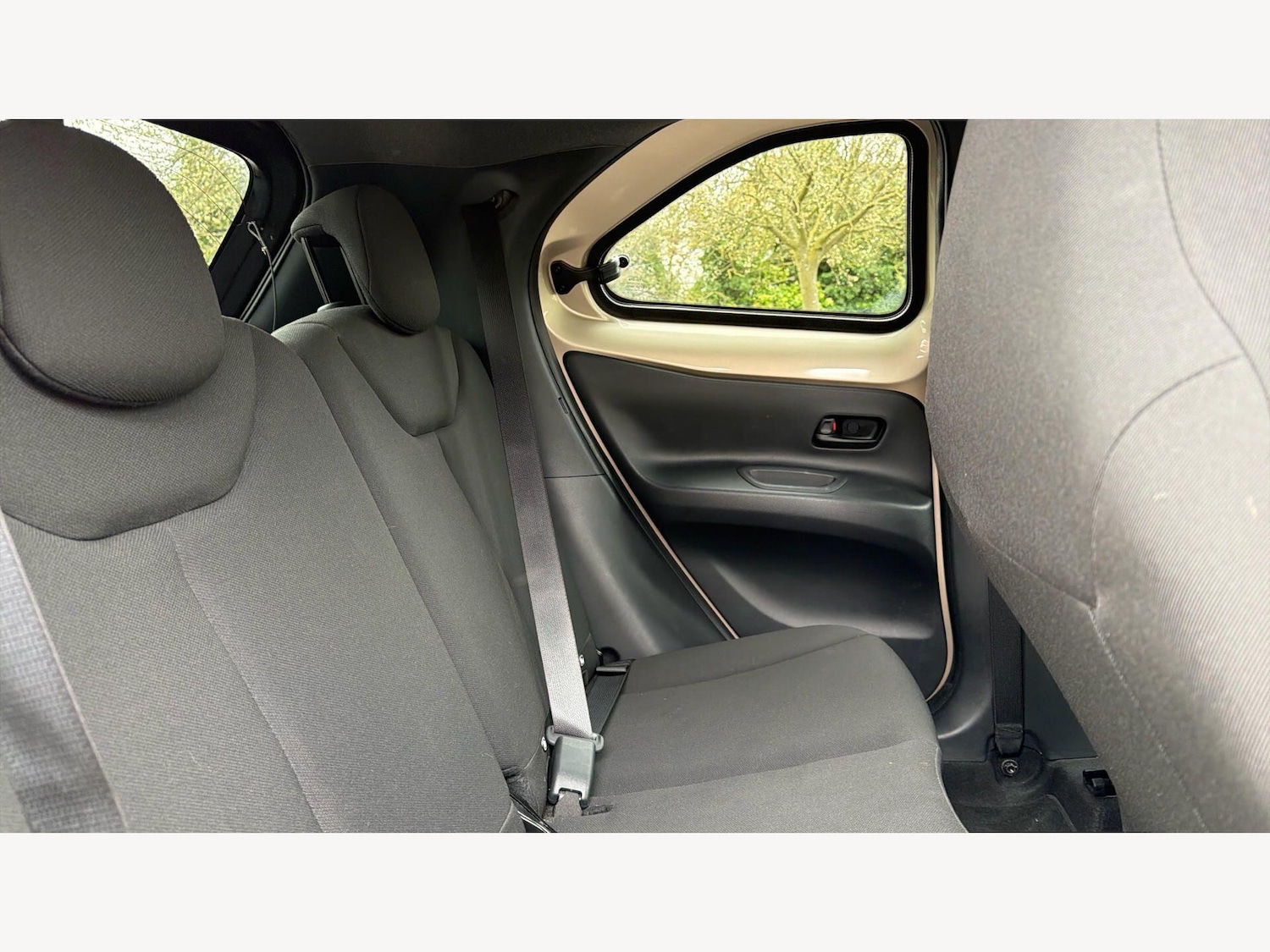 Used Toyota Aygo X 2024 for sale - 78185038: Photo 14