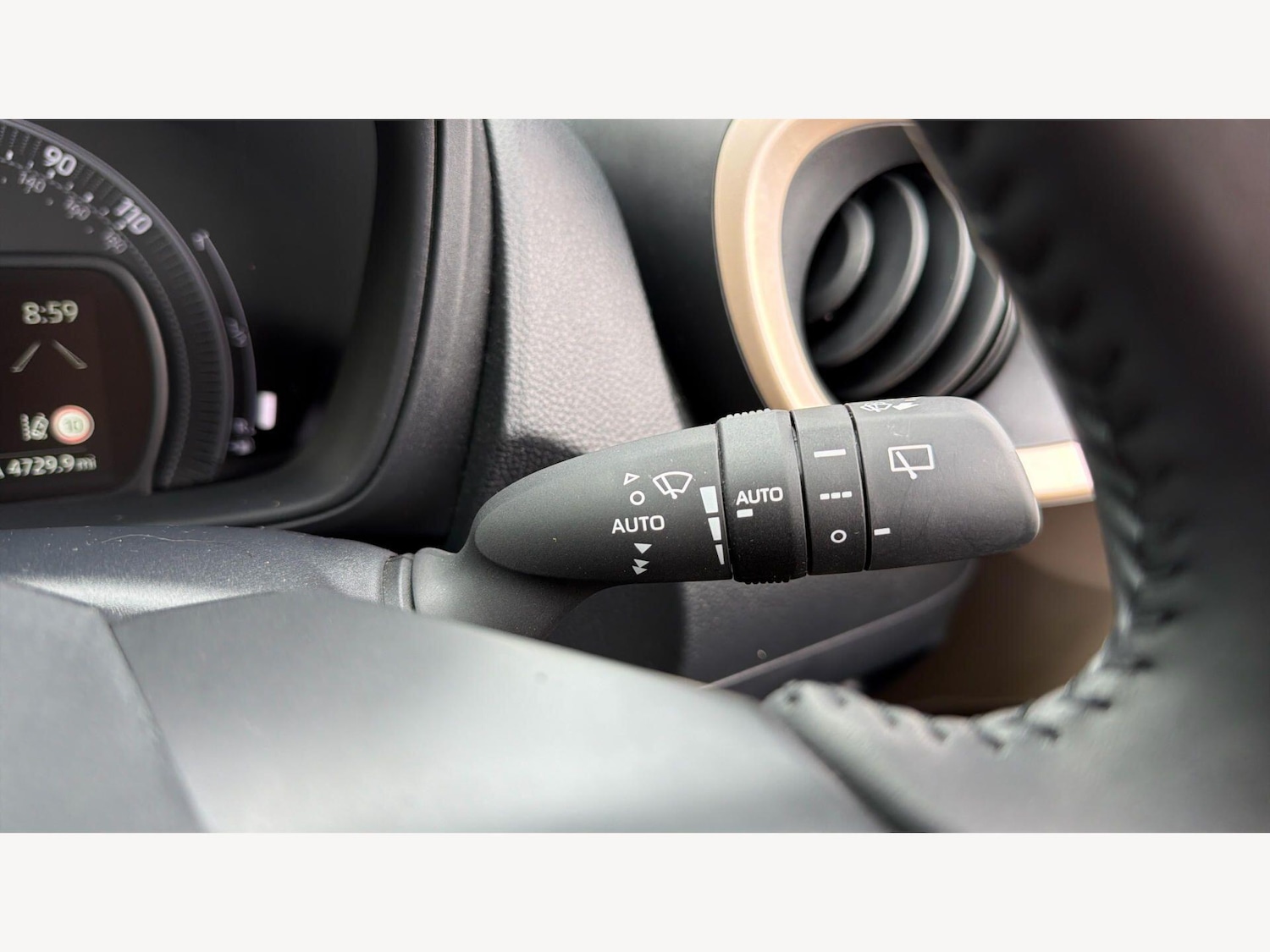 Used Toyota Aygo X 2024 for sale - 78185038: Photo 28