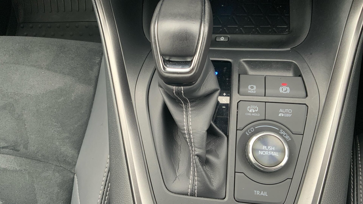 Used Toyota RAV4 2025 for sale - 75964827: Photo 36