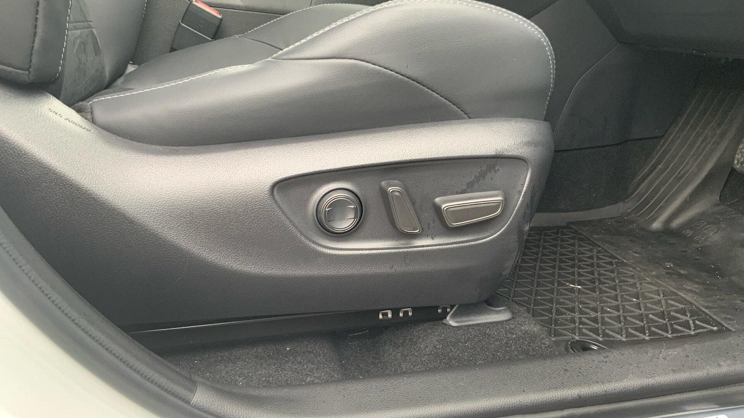 Used Toyota RAV4 2025 for sale - 75964827: Photo 42