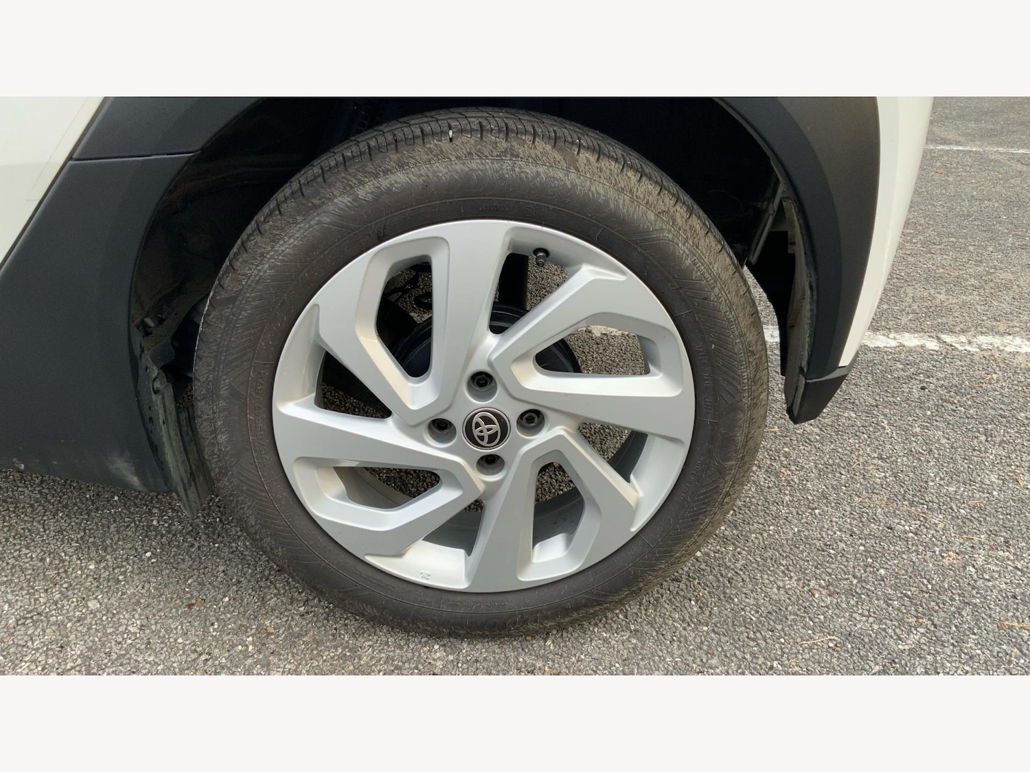 Used Toyota Aygo X 2024 for sale - 76152378: Photo 30
