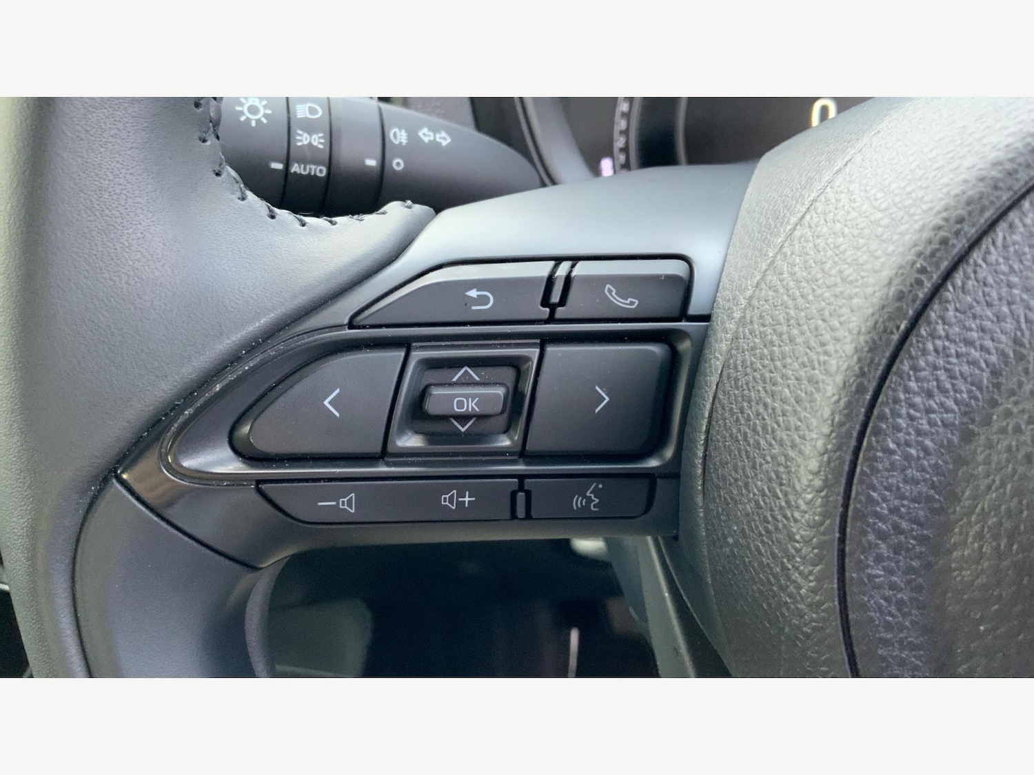 Used Toyota Aygo X 2024 for sale - 76152378: Photo 37