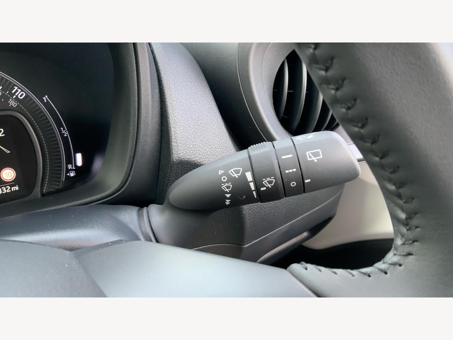 Used Toyota Aygo X 2024 for sale - 76152378: Photo 40