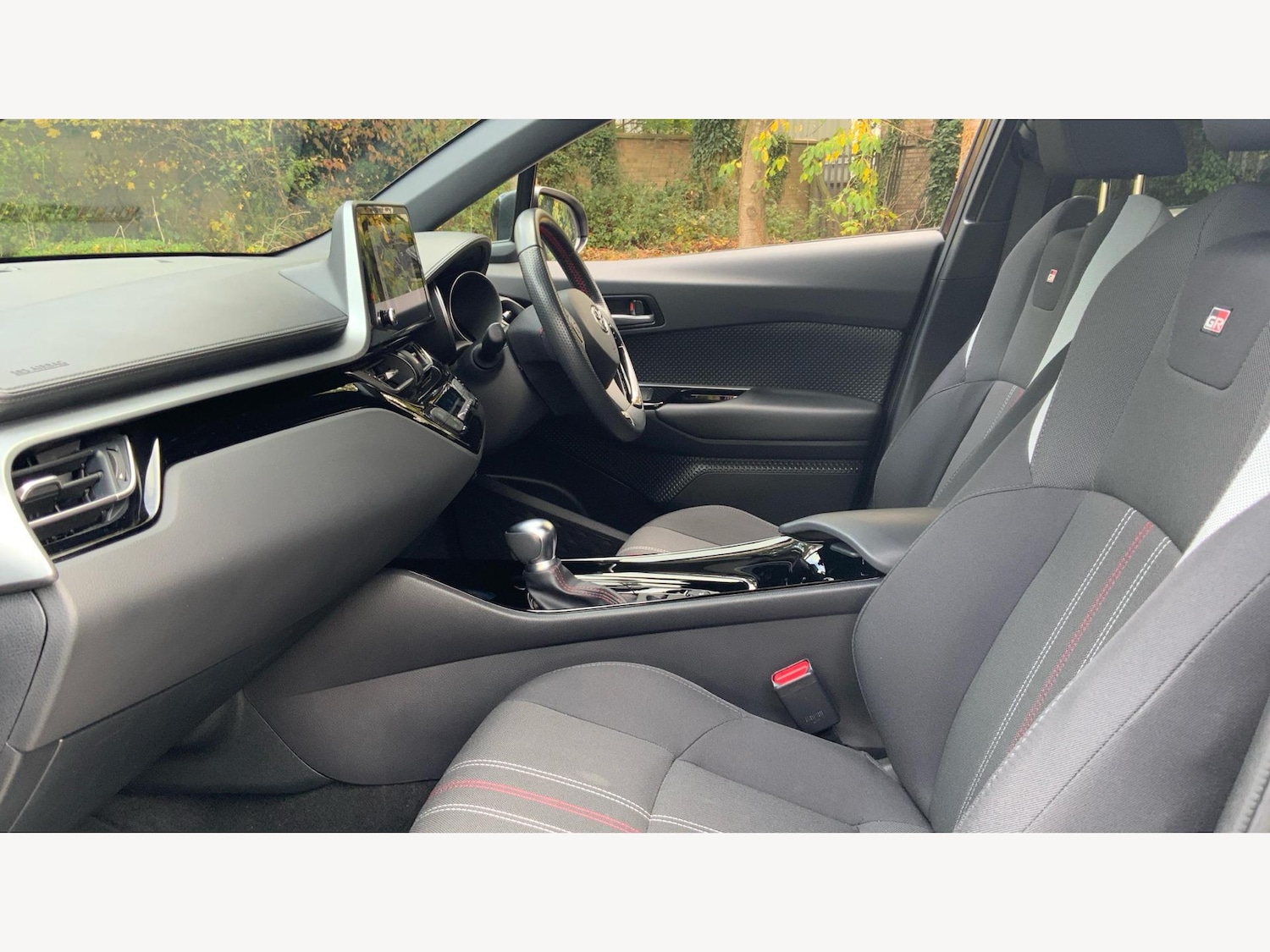 Used Toyota C-HR 2022 for sale - 76326288: Photo 12