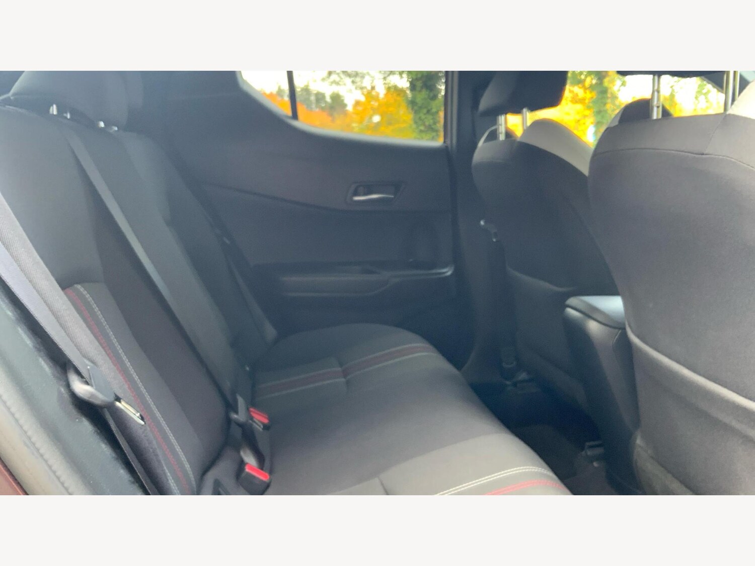 Used Toyota C-HR 2022 for sale - 76326288: Photo 14