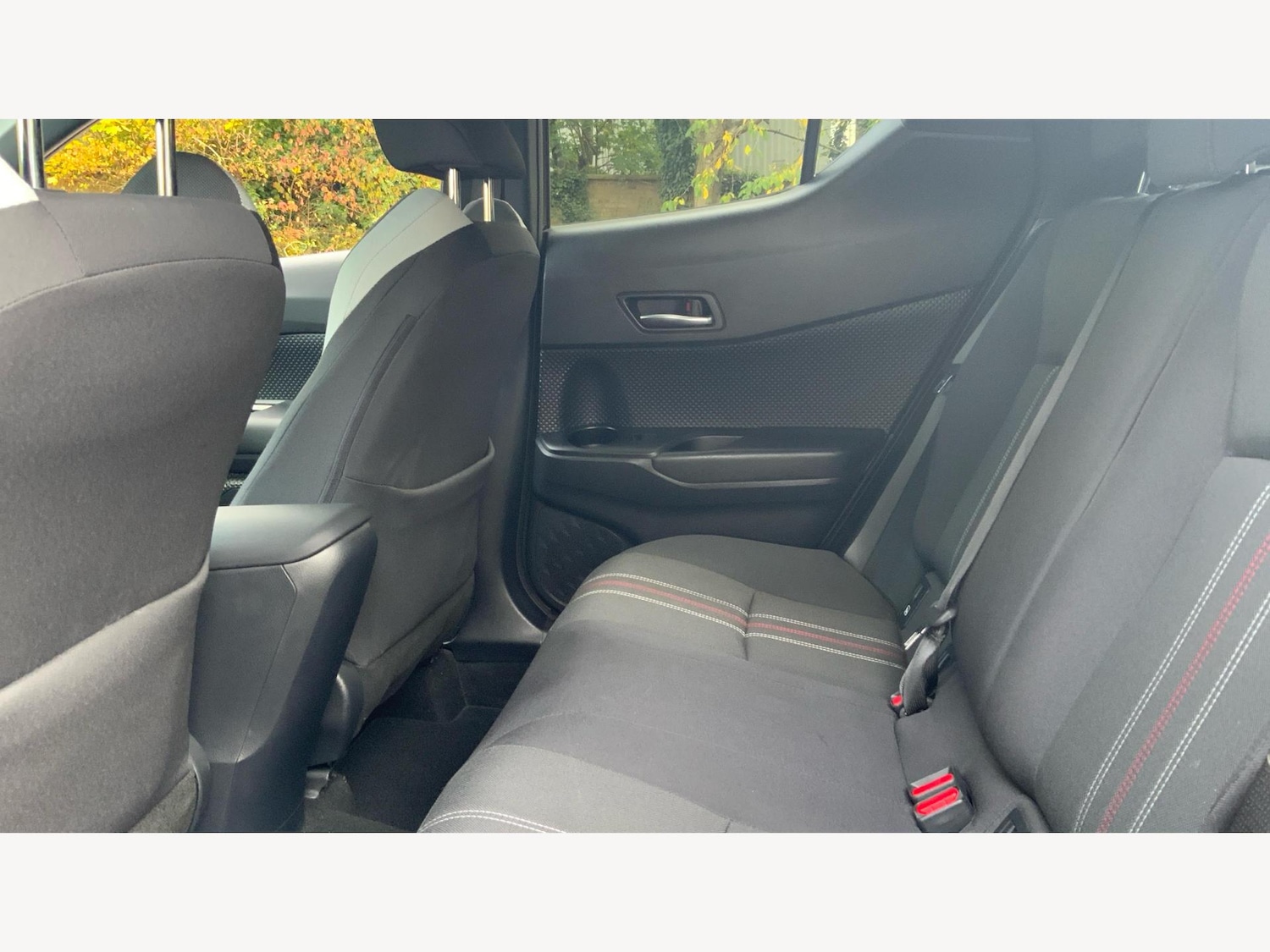 Used Toyota C-HR 2022 for sale - 76326288: Photo 15
