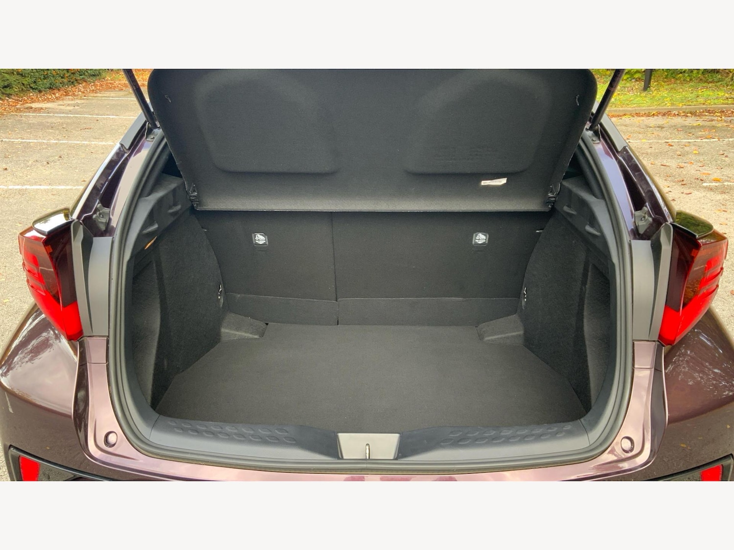 Used Toyota C-HR 2022 for sale - 76326288: Photo 16