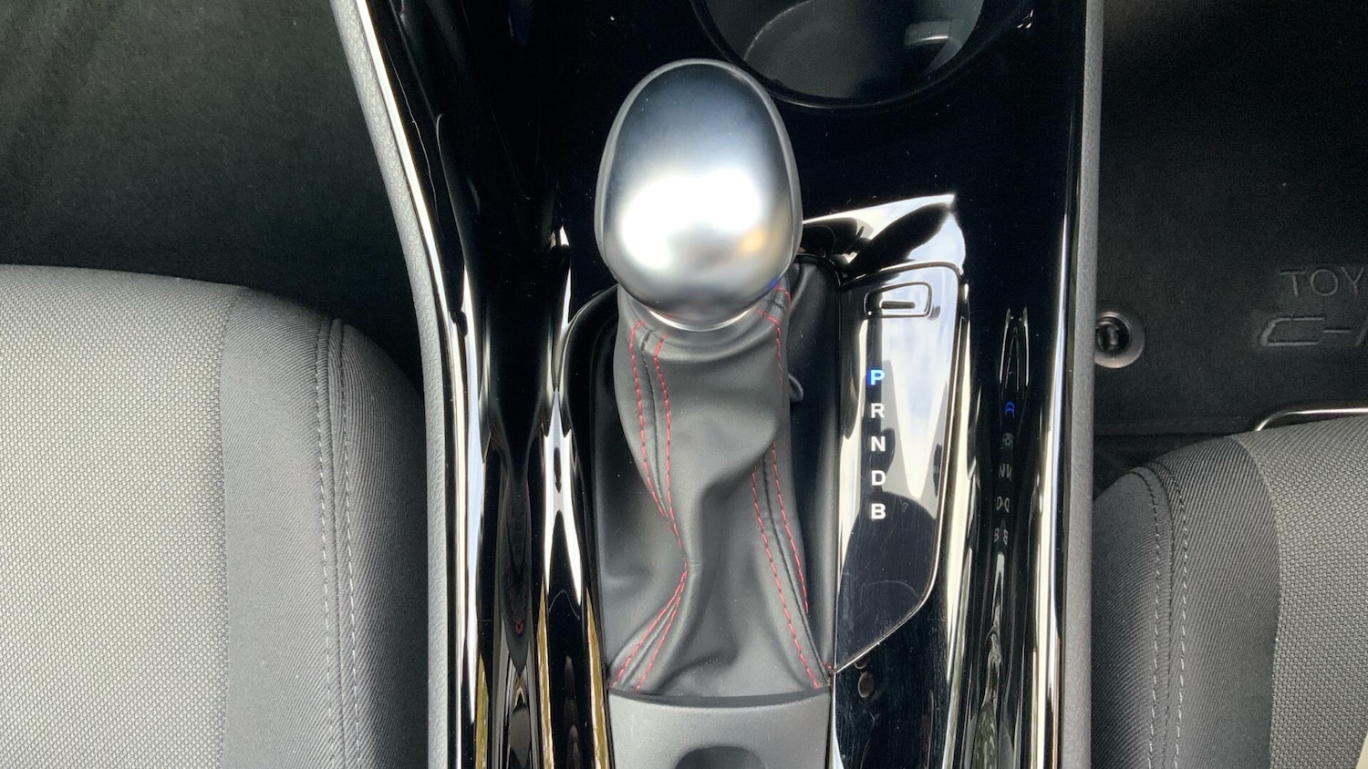 Used Toyota C-HR 2022 for sale - 76326288: Photo 36