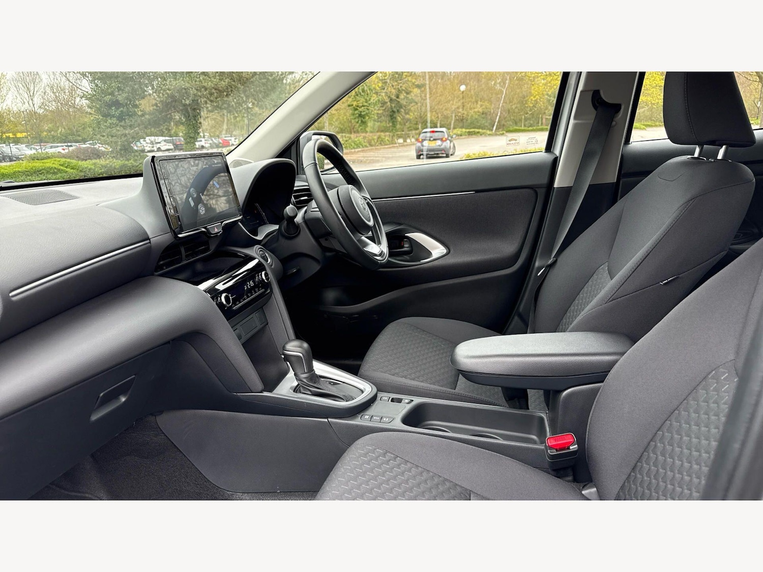 Used Toyota Yaris Cross 2025 for sale - 78035054: Photo 12