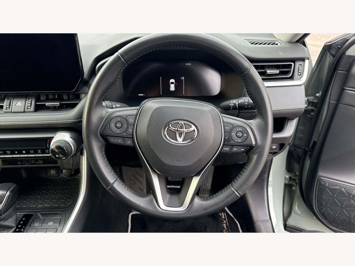 Used Toyota RAV4 2023 for sale - 78020130: Photo 8