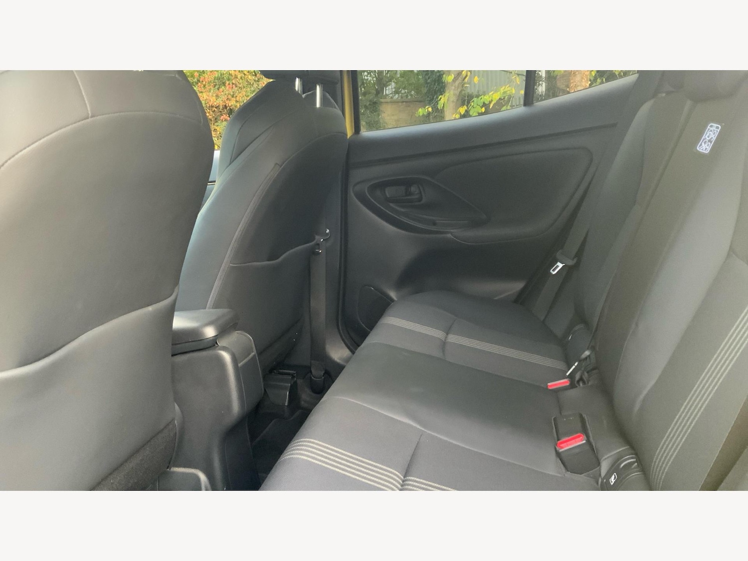 Used Toyota Yaris Cross 2022 for sale - 76377435: Photo 15