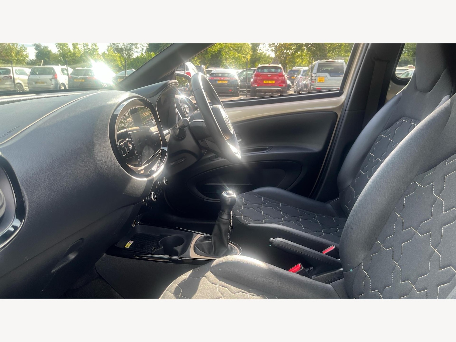 Used Toyota Aygo X 2022 for sale - 76042631: Photo 12